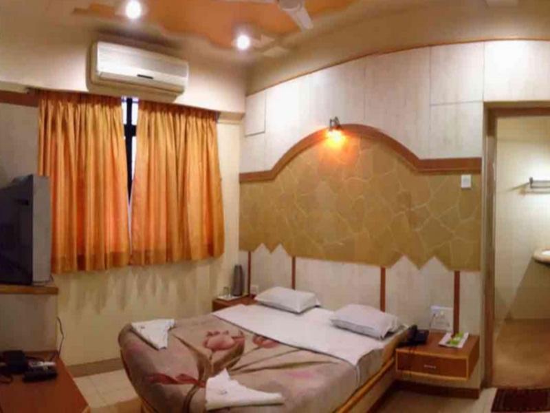 Hotel Sai Palace